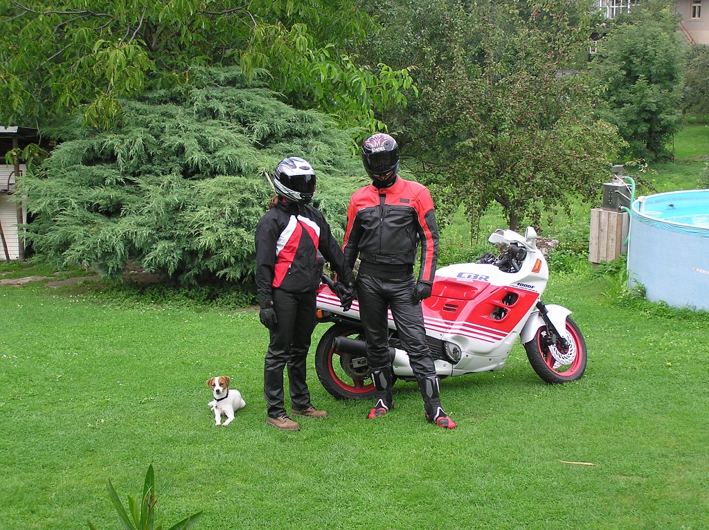 img00002.jpg