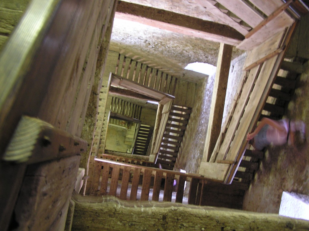img00020.jpg