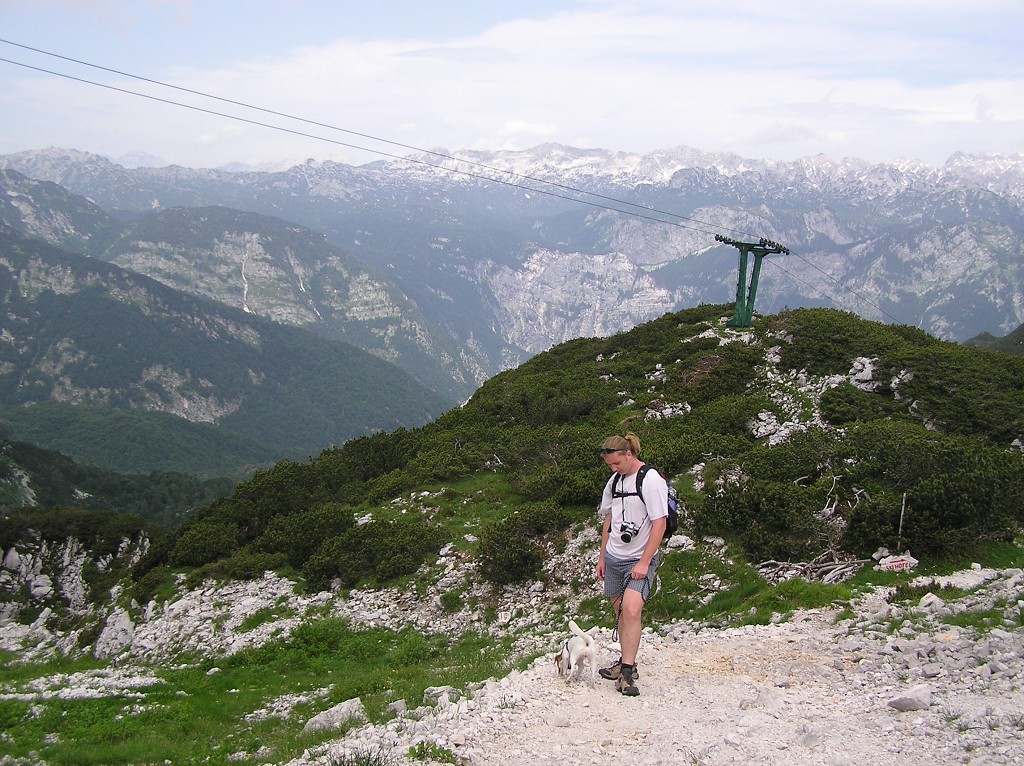img00127.jpg