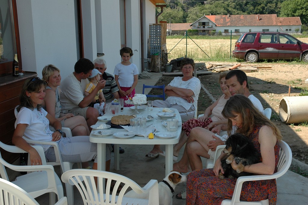 img00006.jpg